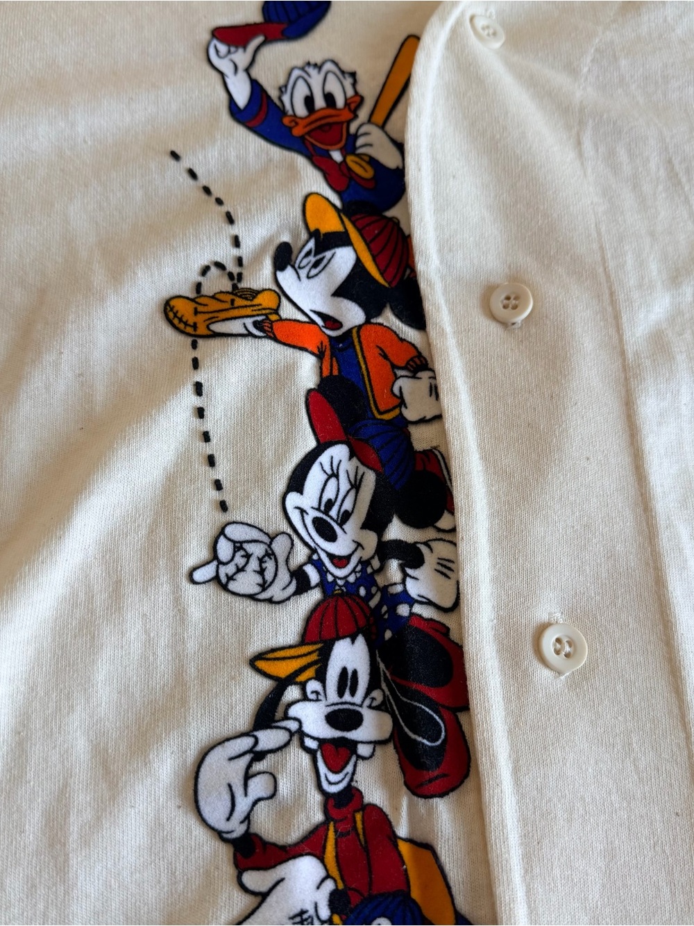 🌟RARE🌟Vintage Disney Chicago short sleeve